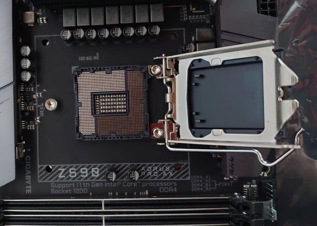 GIGABYTE マザーボード Z590 AORUS PRO AX(動作未確認)