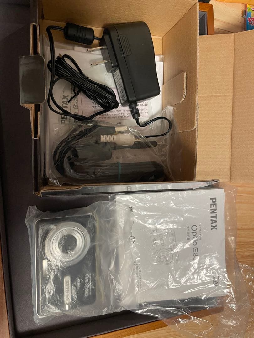 PENTAX Optio E85 12.1メガピクセル【ほぼ未使用　 １回のみ】