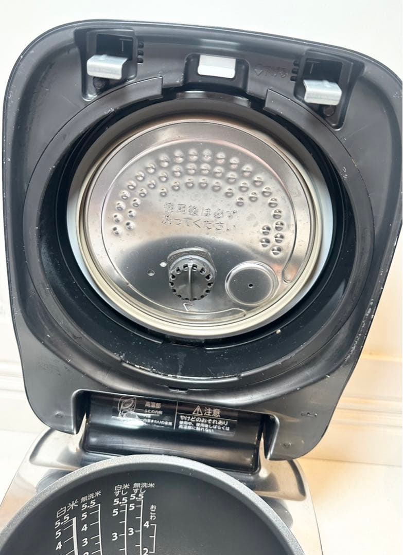 炊飯器・餅つき機 TOSHIBA RC-10ZWP(K) BLACK