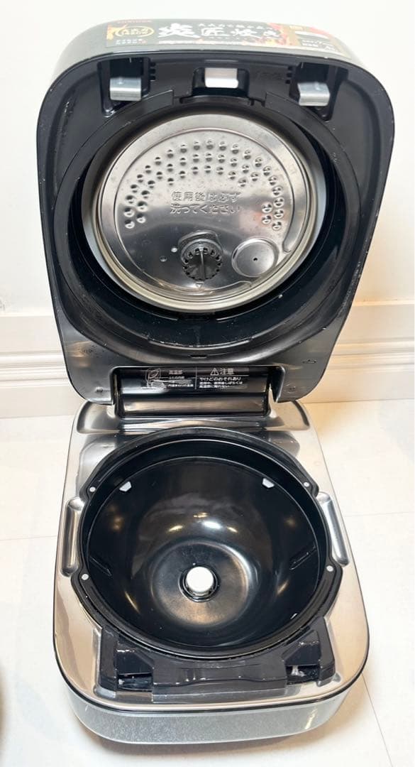 炊飯器・餅つき機 TOSHIBA RC-10ZWP(K) BLACK