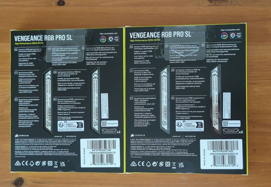 CORSAIR RGB PRO 32GB DDR4 3200MHz 2点セット