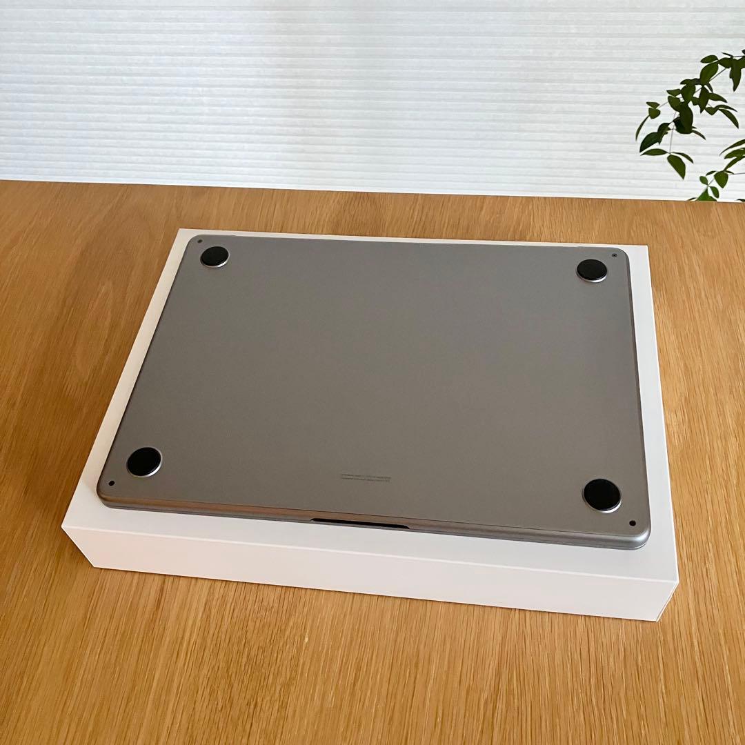 【極美品】MacBook Air M2 24GB メモリ スペースグレイ