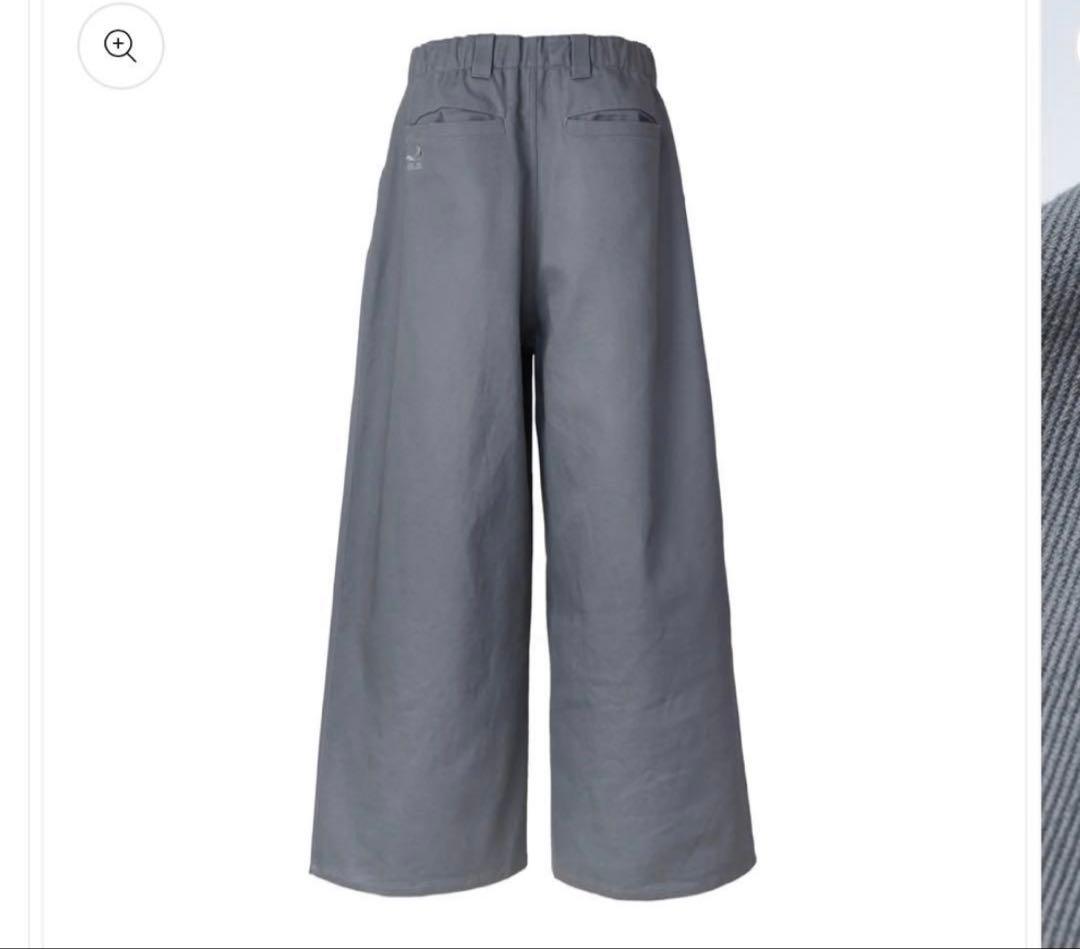 パンツ FEELS WIDE TUCKED TROUSERS GRAY