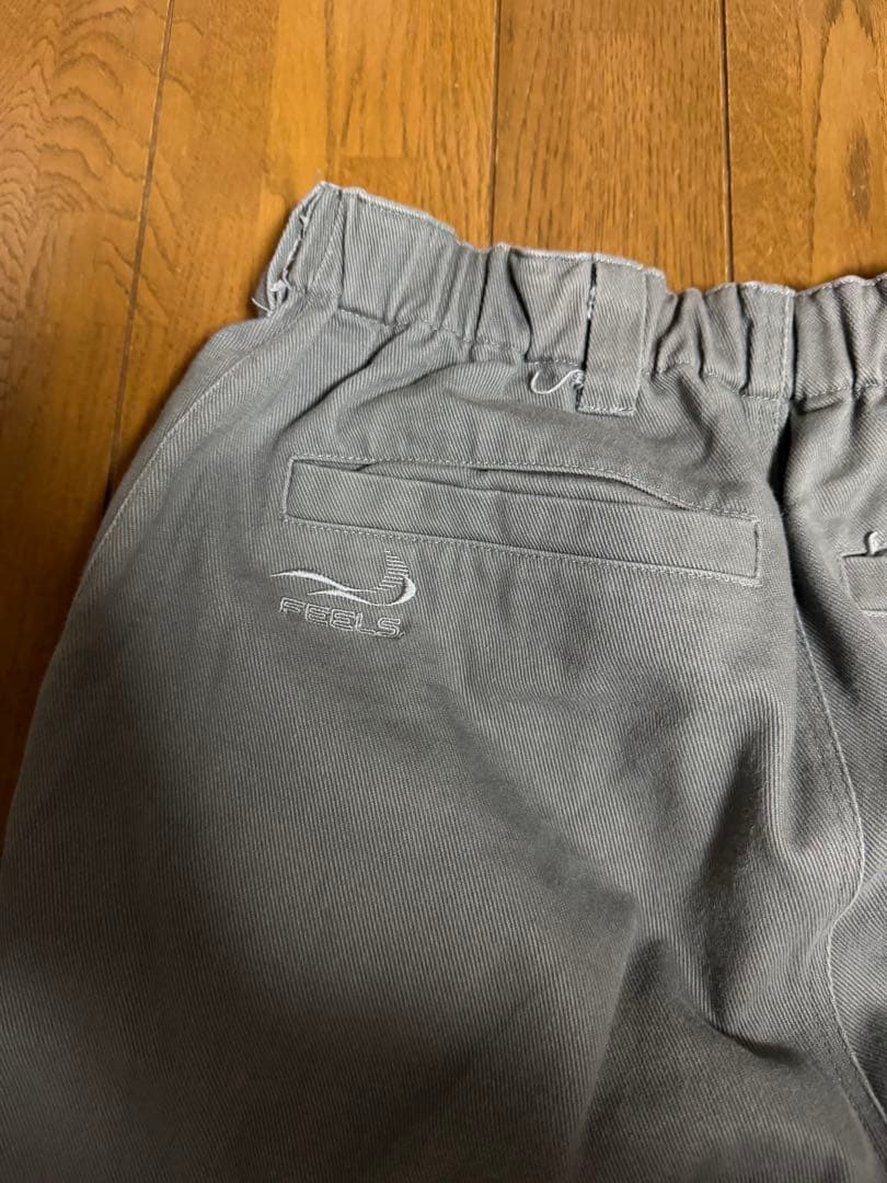 パンツ FEELS WIDE TUCKED TROUSERS GRAY