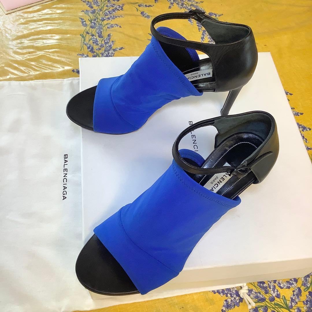 試着のみ新品! バレンシアガ オープントゥ アンクルストラップ 23㎝