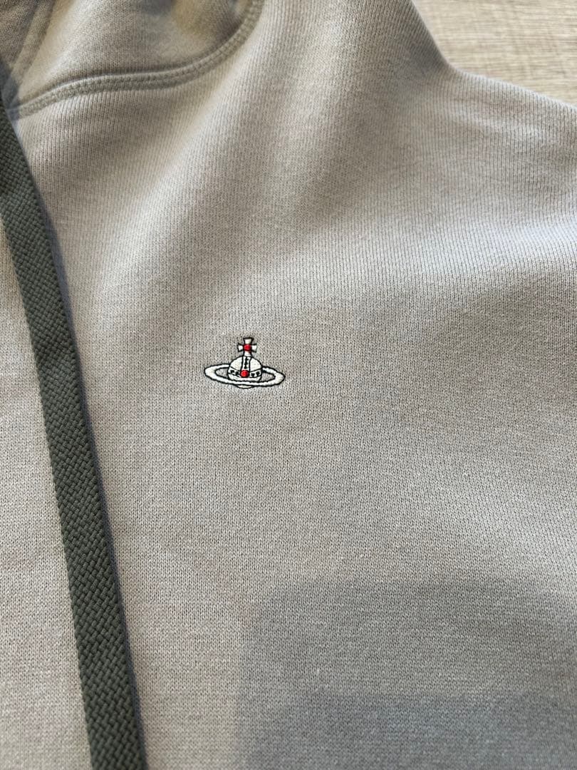 新品　ヴィヴィアンウエストウッドレッドレーベル パーカーワンピース　オーブ刺繍
