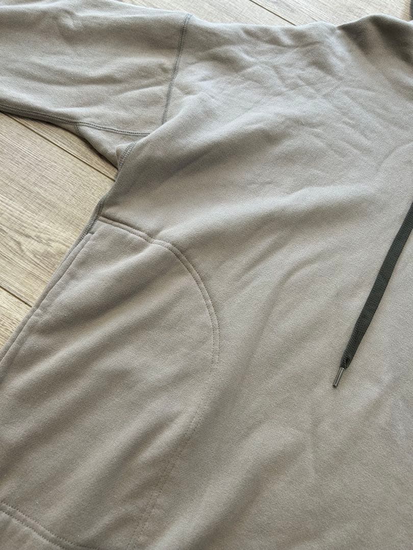 新品　ヴィヴィアンウエストウッドレッドレーベル パーカーワンピース　オーブ刺繍