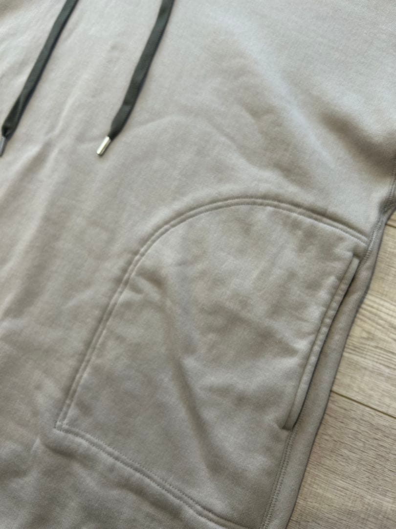 新品　ヴィヴィアンウエストウッドレッドレーベル パーカーワンピース　オーブ刺繍