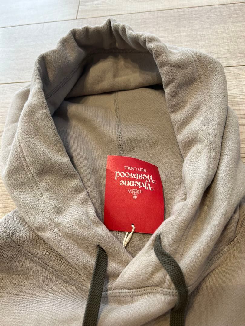 新品　ヴィヴィアンウエストウッドレッドレーベル パーカーワンピース　オーブ刺繍