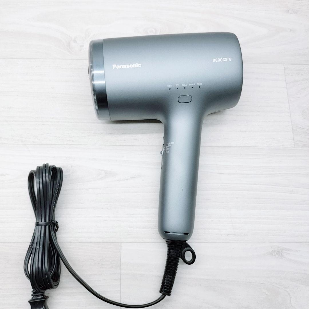 未使用に近い☺最新モデルPanasonic ナノケア ドライヤー EH-NA9M