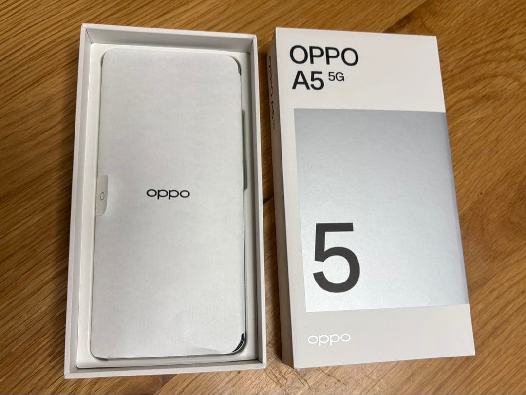 新品未開封　OPPO A5 5Gホワイト　128G
