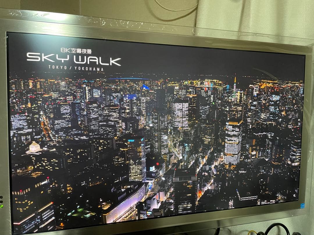 JOLED Glancy 27インチ 4K国産印刷方式OLEDパネル採用