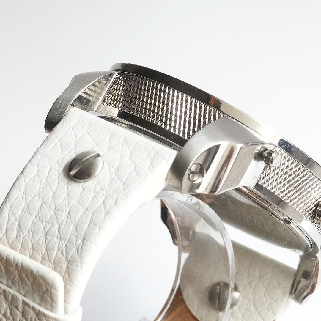 DIESEL ディーゼル DZ7194 シルバー 腕時計 TRIPLETIME