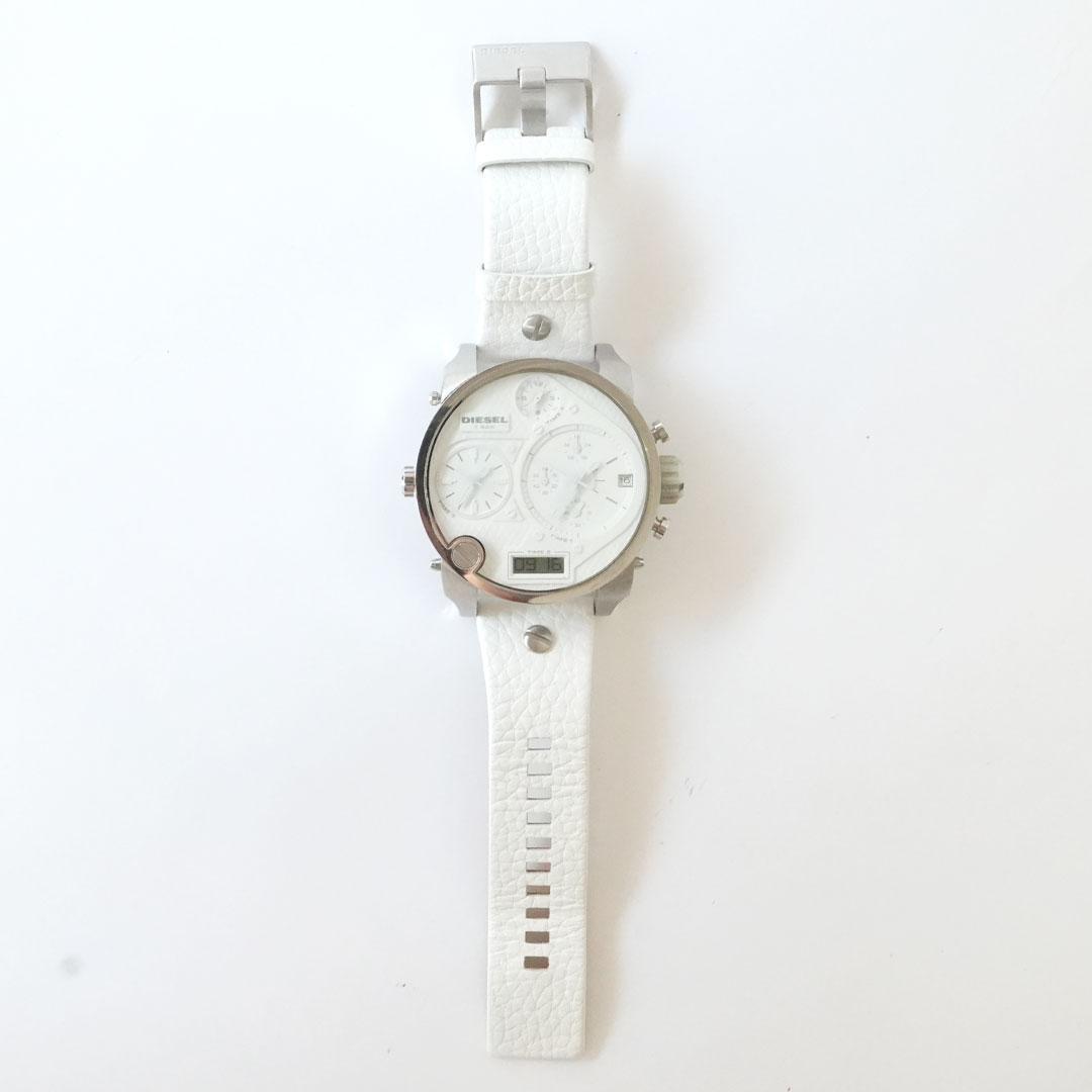 DIESEL ディーゼル DZ7194 シルバー 腕時計 TRIPLETIME