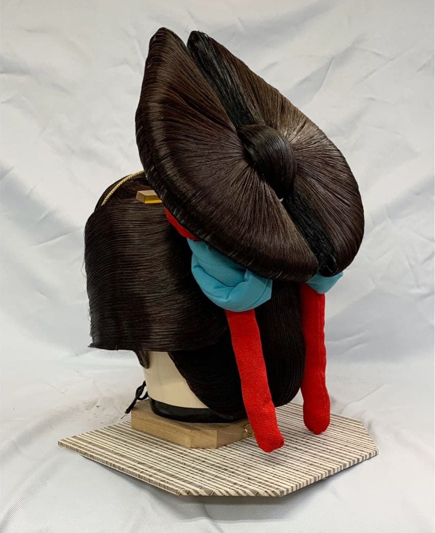 日本髪かつら　大衆演劇かつら　花魁　辰巳9号(大サイズ)自然色 かのこ髷飾り付き