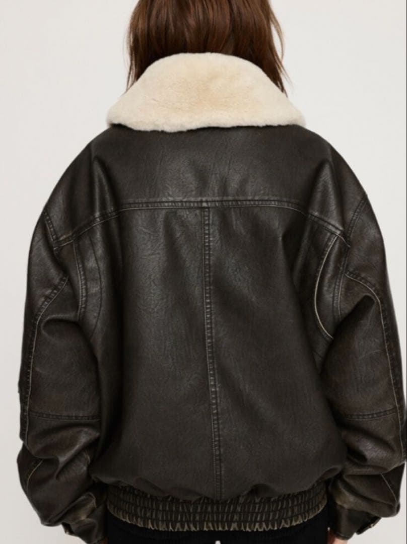 SLY ボア襟付きレザージャケット ブルゾン