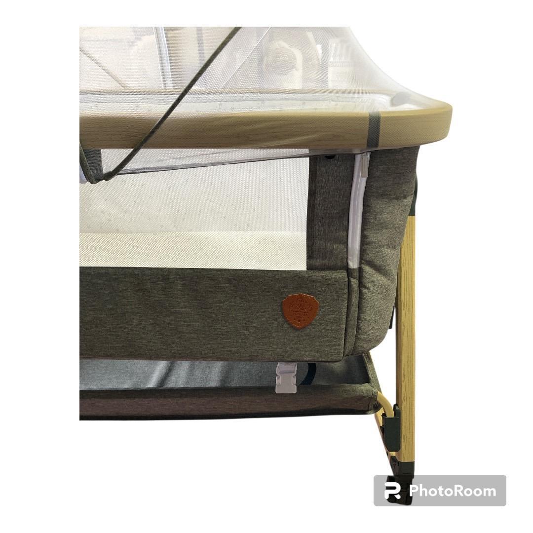 A-1171添い寝ベビーベッド キャスター・蚊帳付き 持ち運び可能