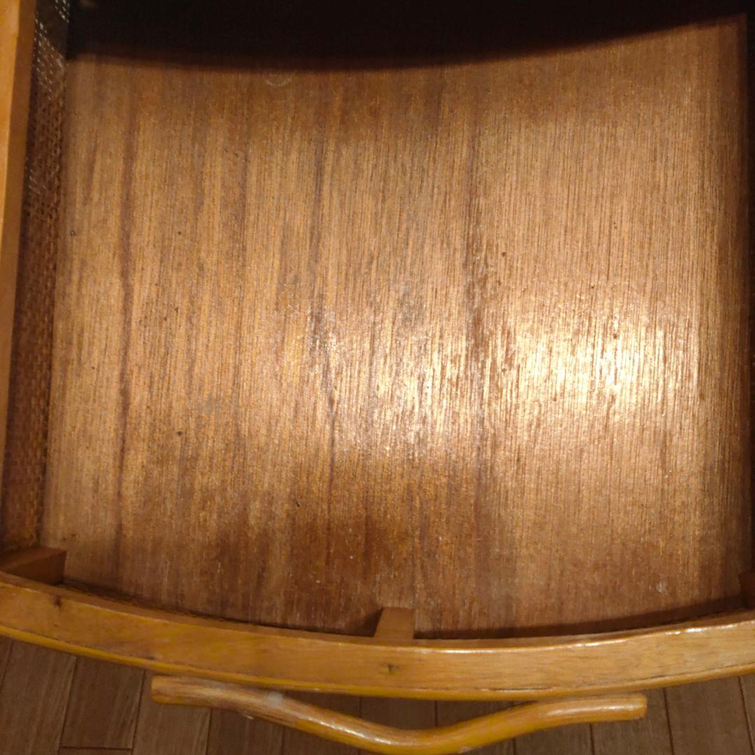 ラタンドレッサー