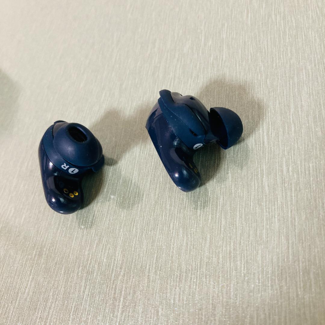 【美品・限定】BOSE QuietComfort Ultra ルナブルー