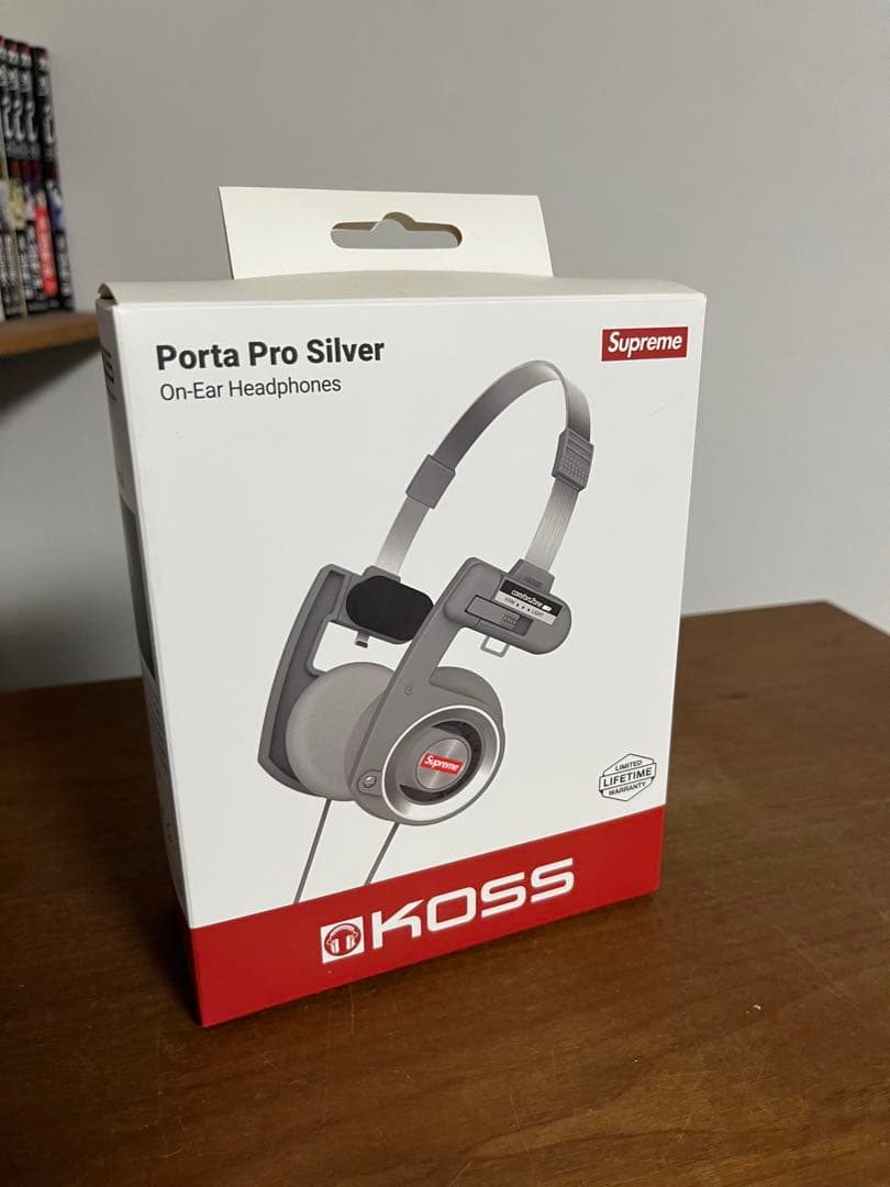 supreme KOSS ヘッドホン