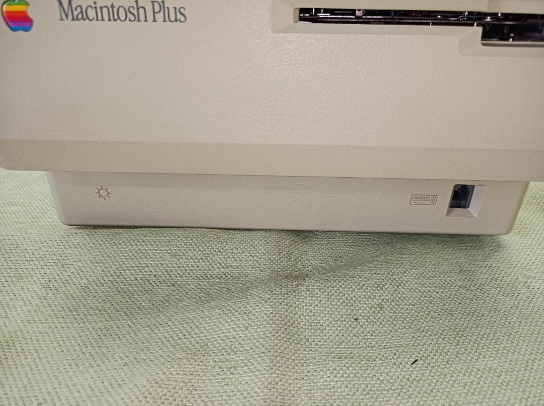 都《NHKJX》Macintosh　Plus　レトロ