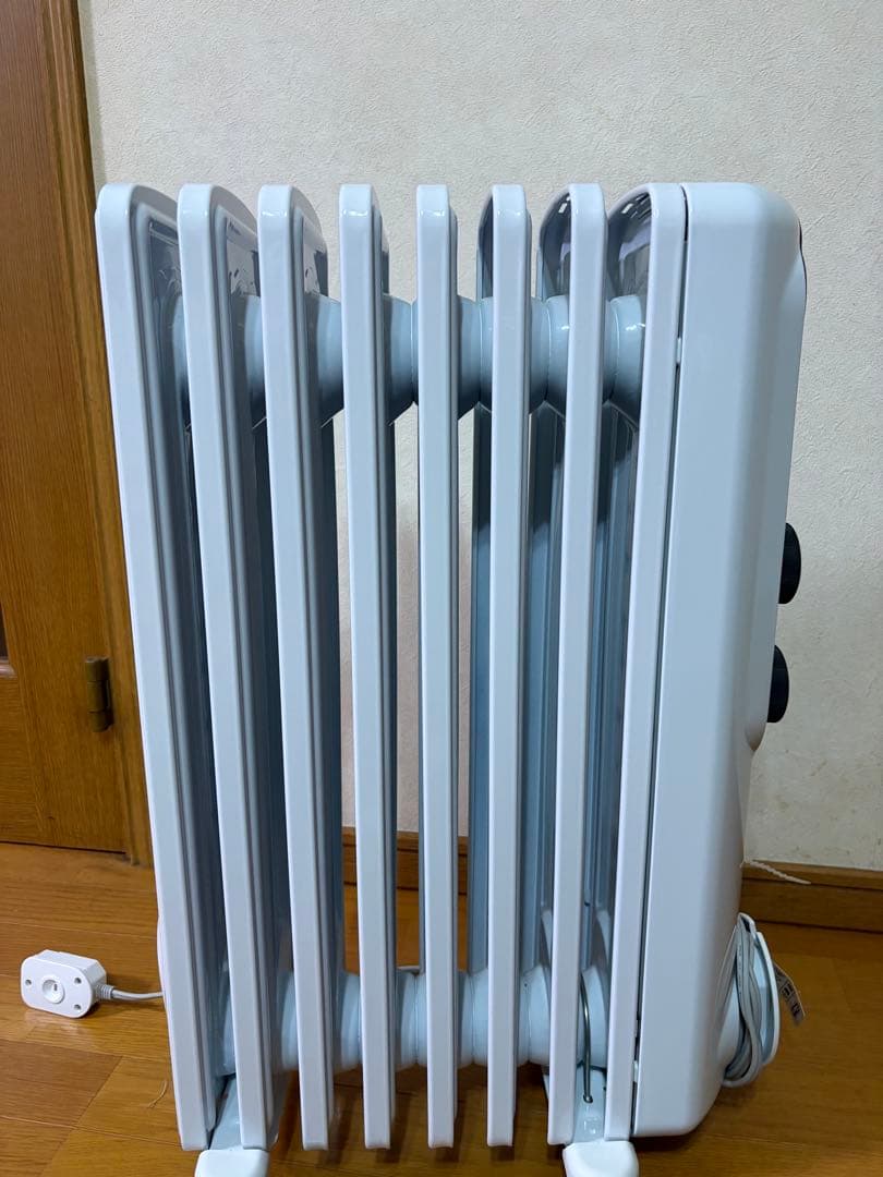 【極美品】デロンギ RHJ35M0812-DG オイルヒーター 8～10畳用