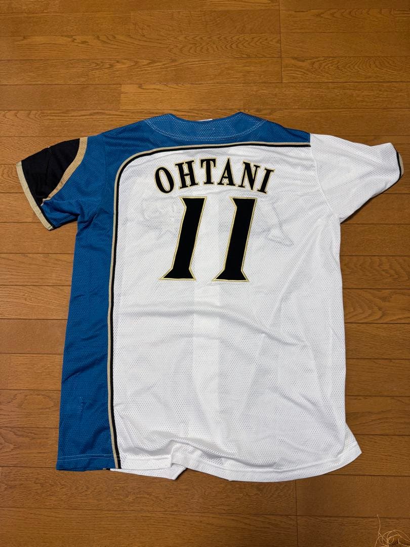 Tokukai公式アカウント05 日ハム 大谷 11 ユニフォーム