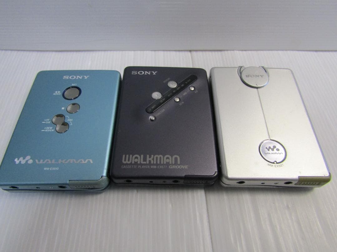 B0629 SONY カセットプレーヤー( 3セット) ジャンク
