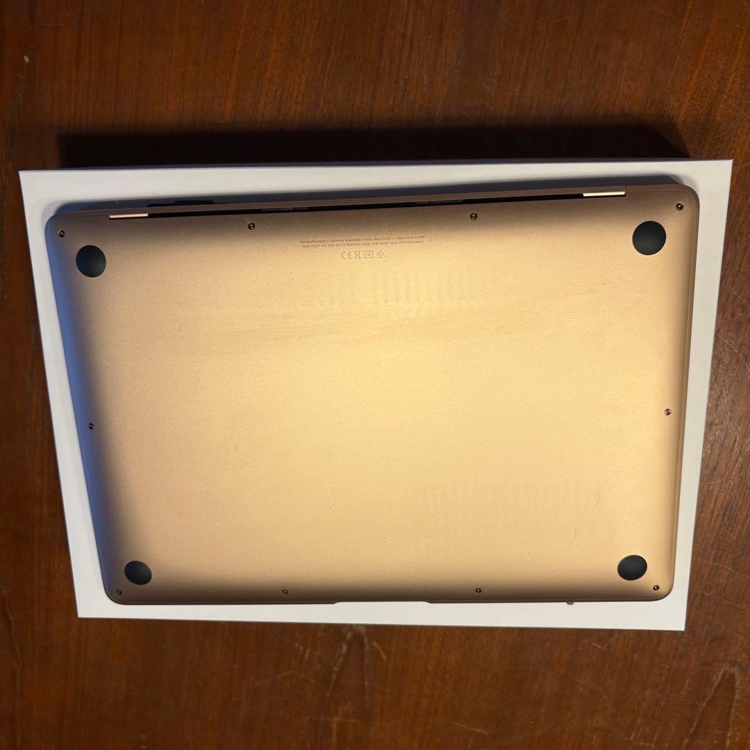 【ジャンク品】MacBook Air 2020／M1／8GB 液晶損傷