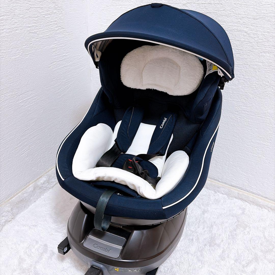 【美品】 コンビ チャイルドシート クルムーヴ スマート ネイビーISOFIX