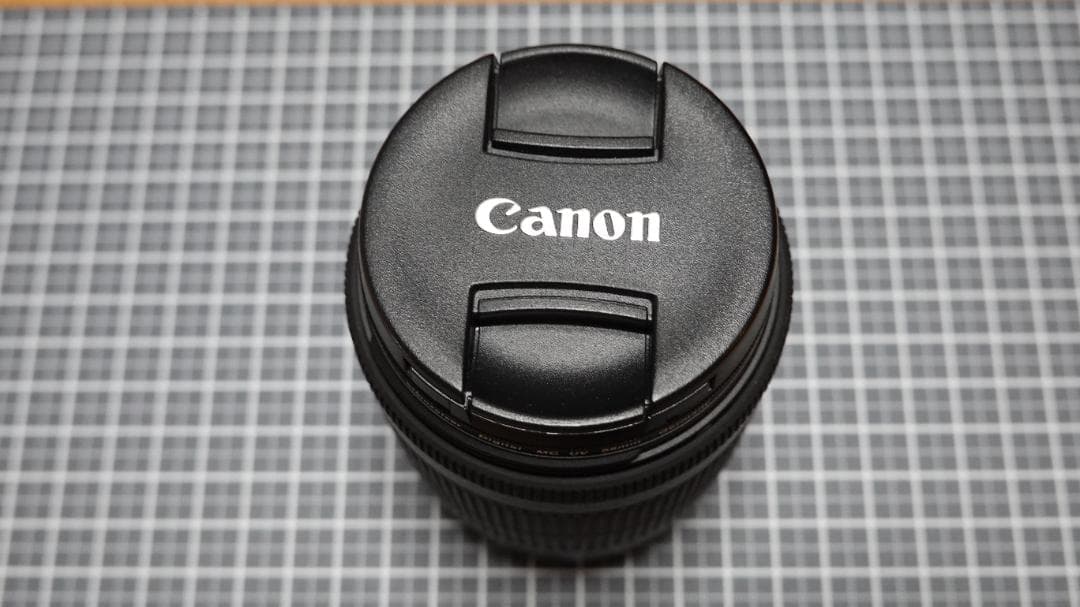 Canon EFS 18-55mm STM ズームレンズ