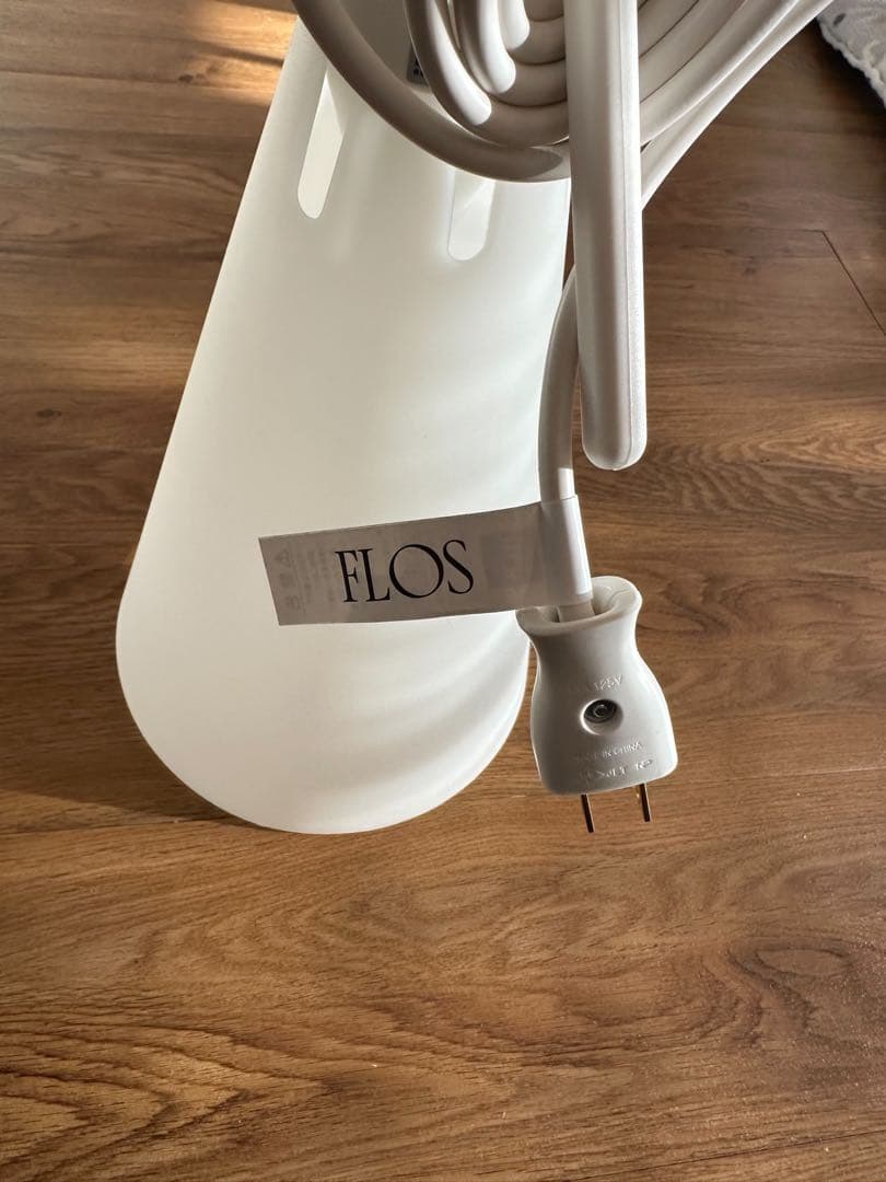 FLOS MAYDAY ライト