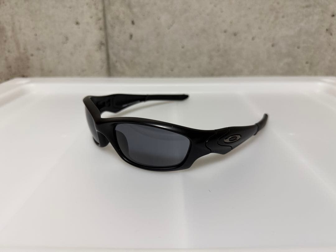 oakley streight jacket サングラス　オークリー　io着用