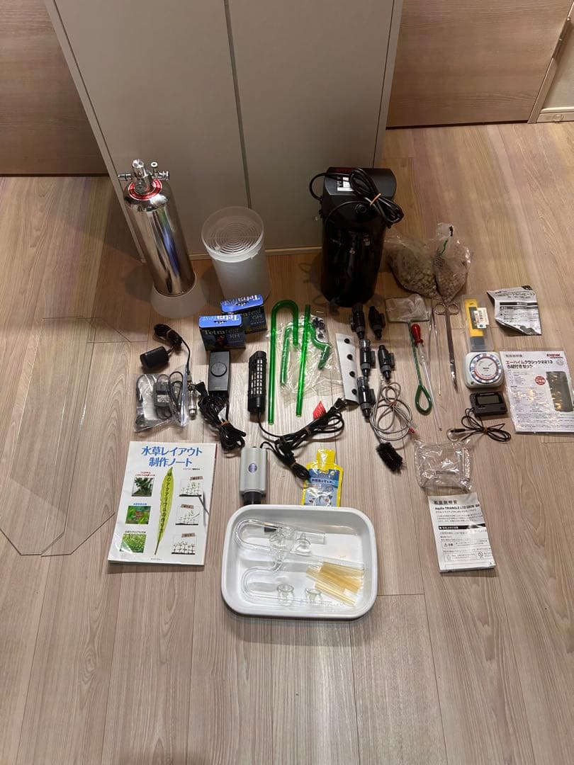 【アキ】水槽 フルセット 引き取り限定／CO2・LED・外部F付