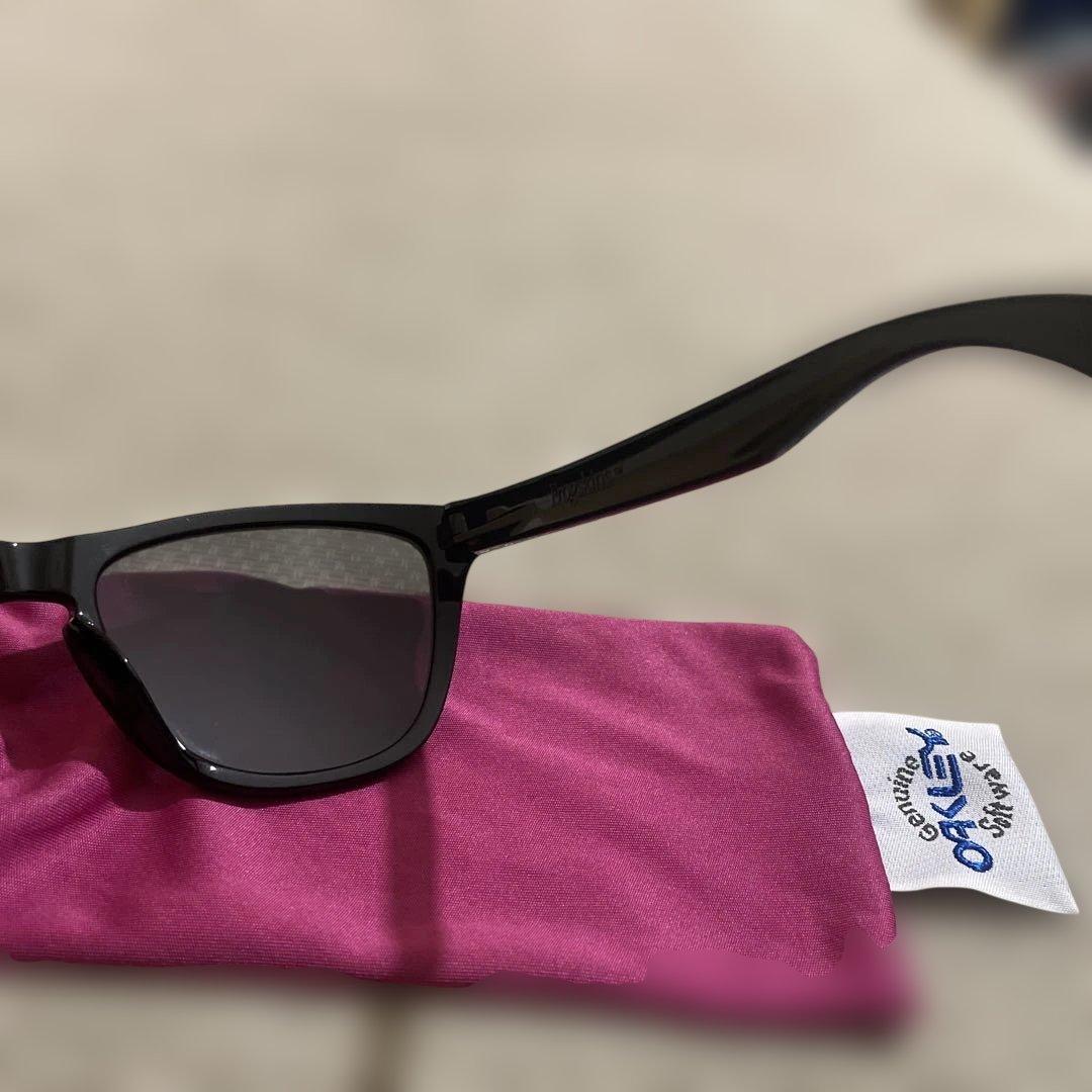 OAKLEY ブラック レンズ サングラス