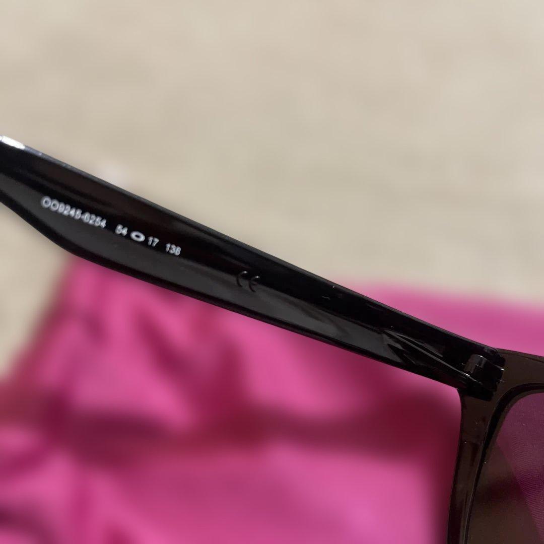 OAKLEY ブラック レンズ サングラス