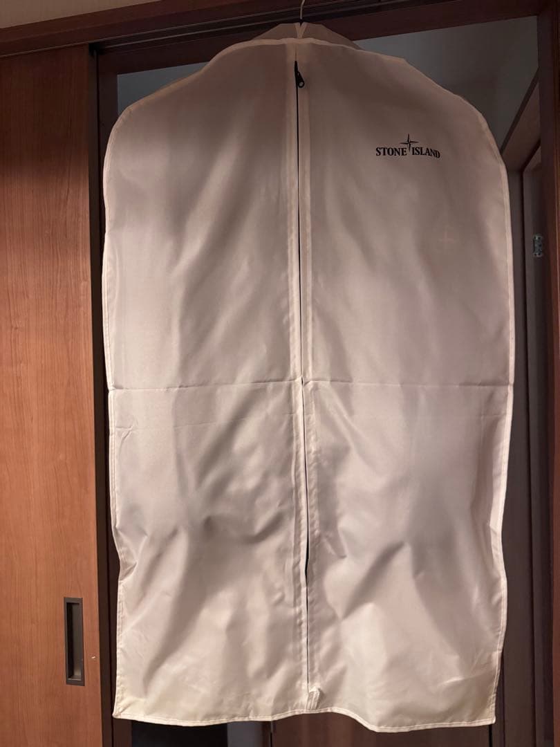 未使用2025モデルStone ダウンジャケット