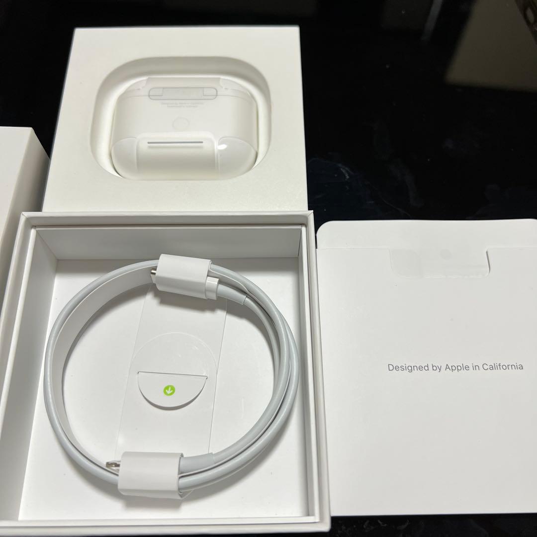 AirPods3rd本体 ホワイト 充電ケース付き