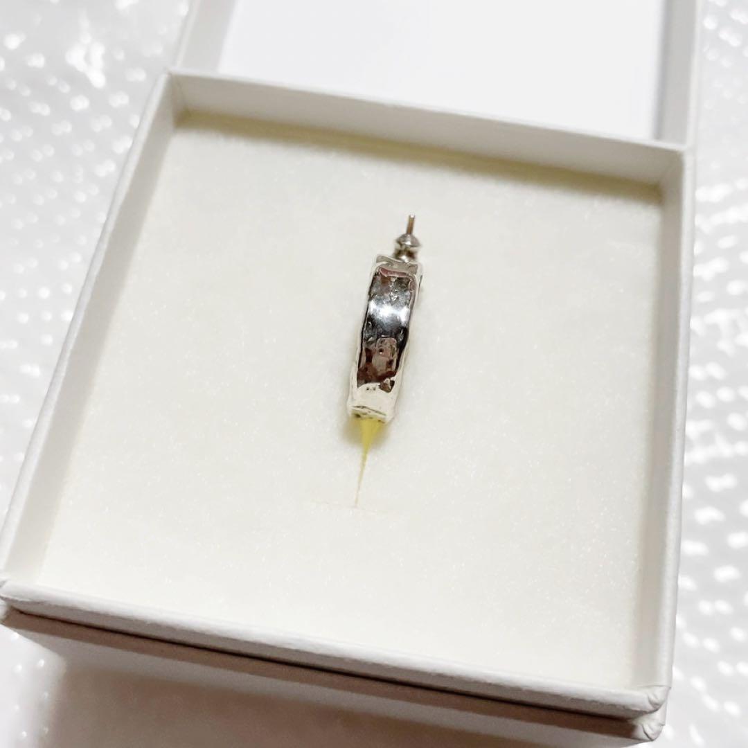 e.m. イーエム ジルコニア埋め込みフープピアス 片耳