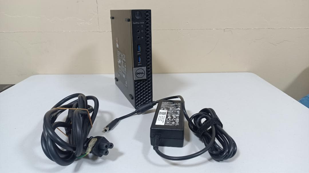 ミニPC DELL OptiPlex7050 電源付属 SSD256メモリ 8G