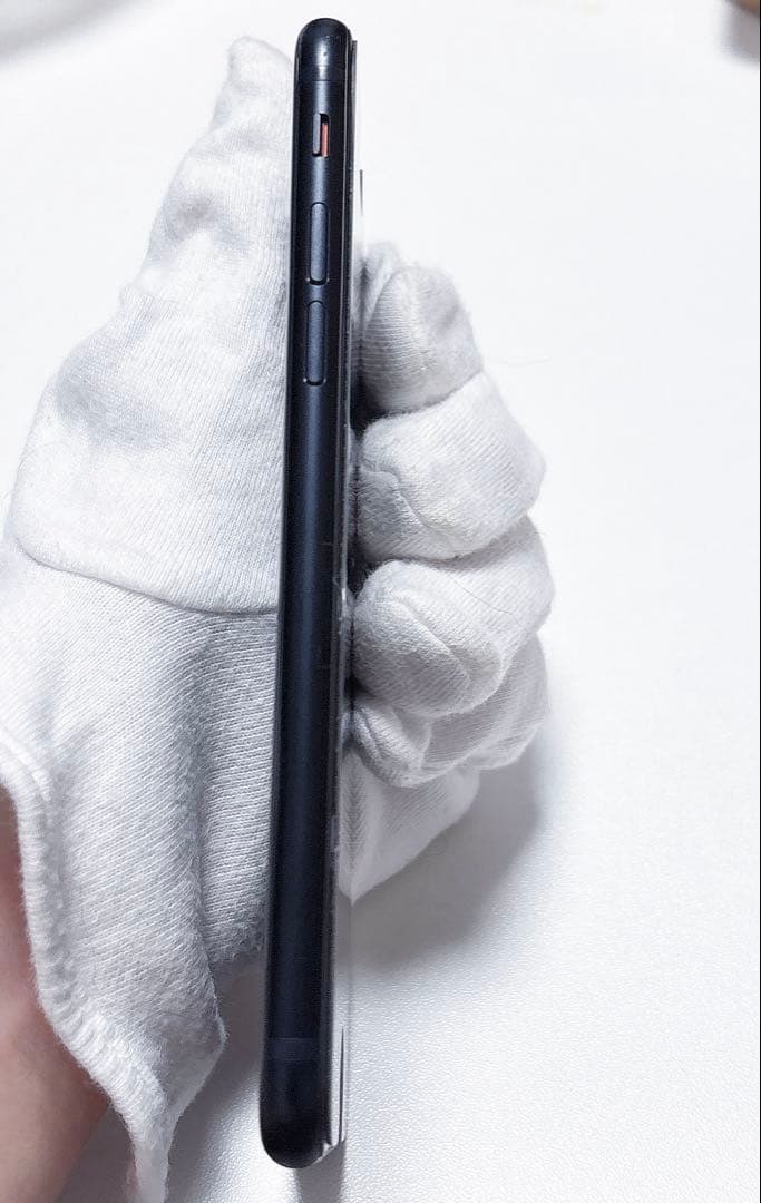 iPhone SE 64GB SIMフリー バッテリー100%初期化済