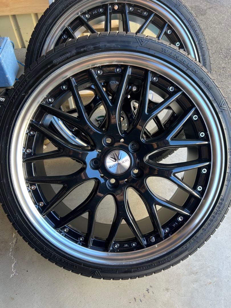 み*ー様 19インチ 225/35r19 ノア　ヴォクシー