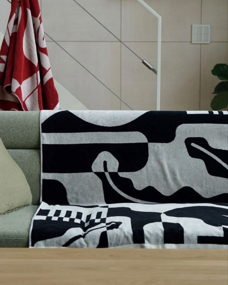 ほぼ未使用【MYTONE (マイトン)】TOWEL BLANKET