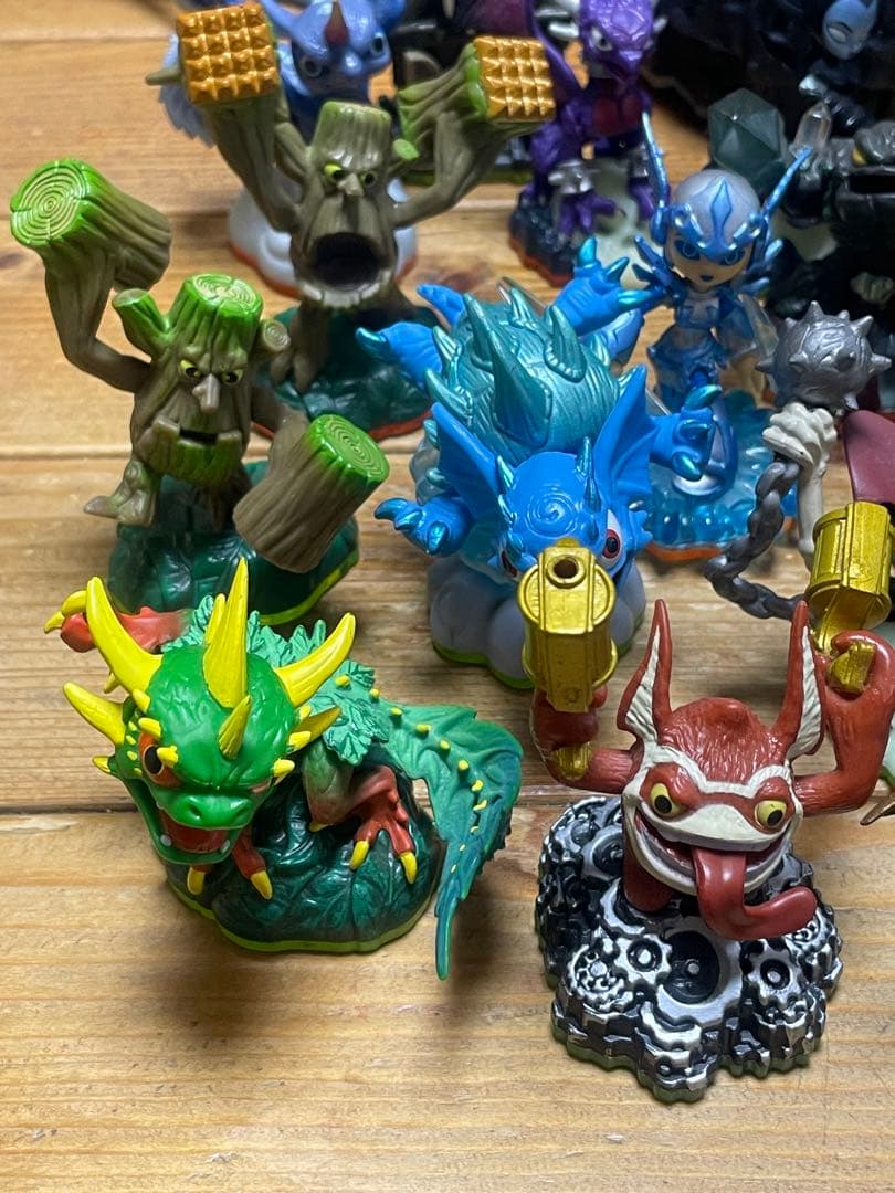 スカイランダーズ 42 個 とポータル1個