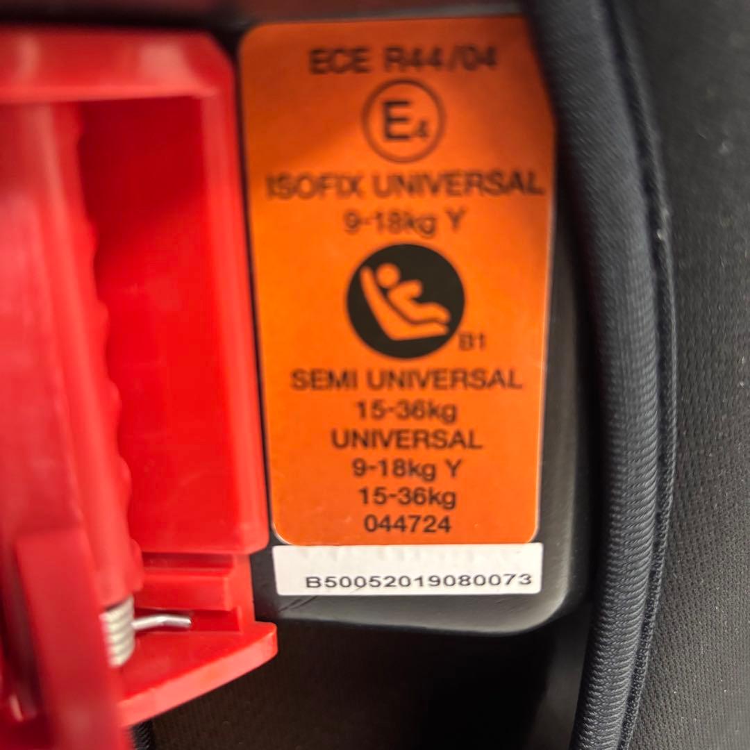 クリーニング済　☆綺麗☆　1～11才　ハーネスジュニアFIX-BR　ISOFIX