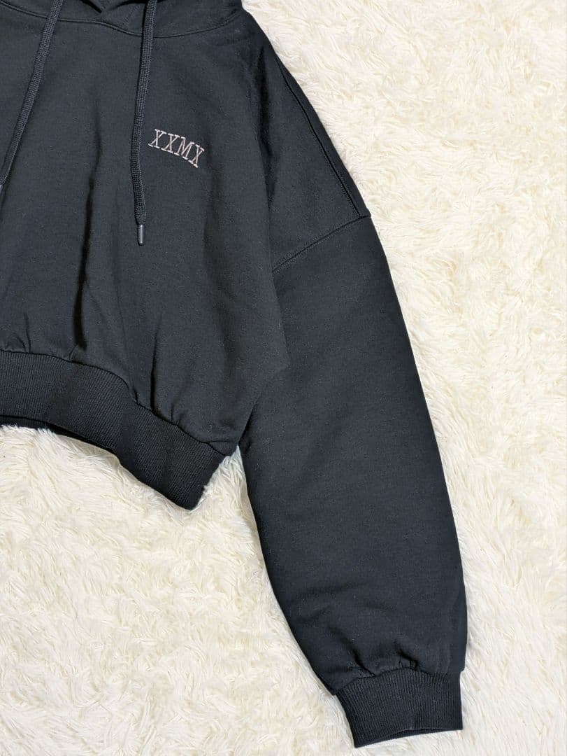 ​XEXYMIX ゼクシィミックス クロップド フーディー 裏起毛 ブラック