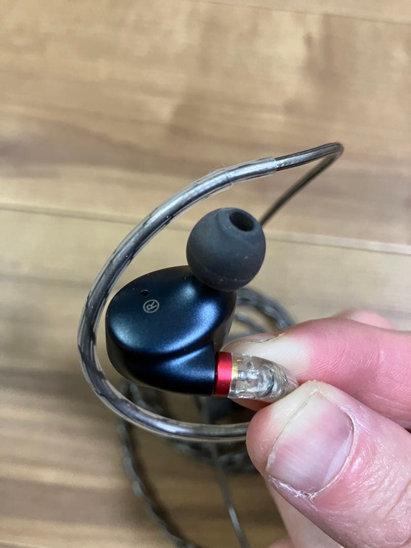 FiiO FH15 ハイブリッドBA型MMCXリケーブル可能