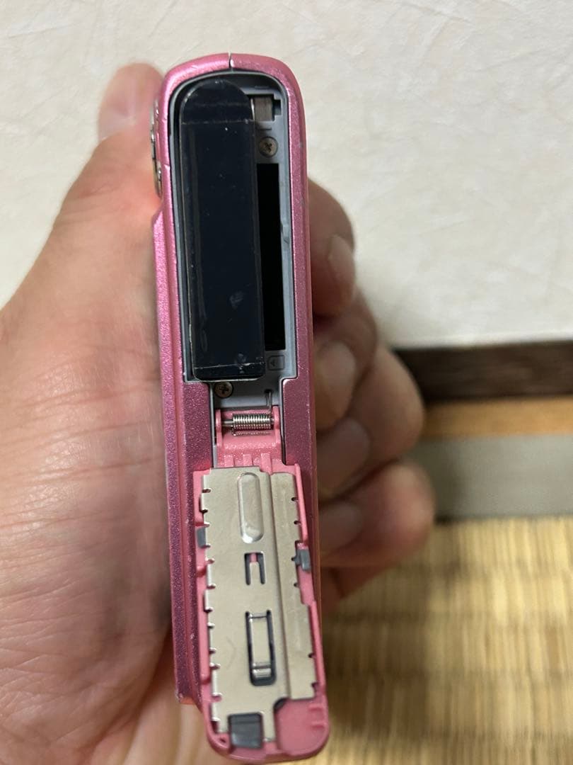 CASIO カシオ　デジタルカメラ　デジカメ　EX-Z100