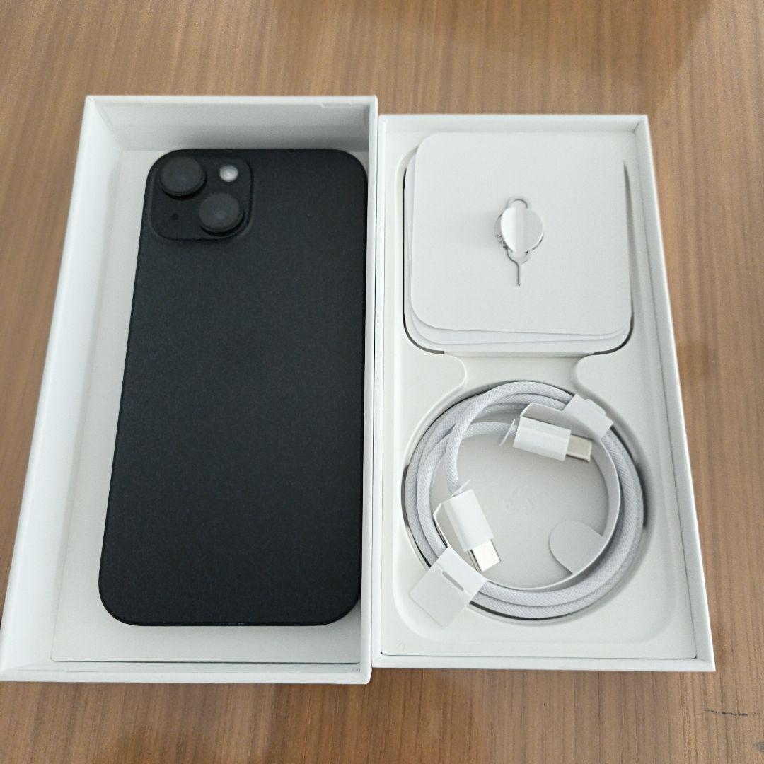 iPhone15 128GB ブラック フィルム付き