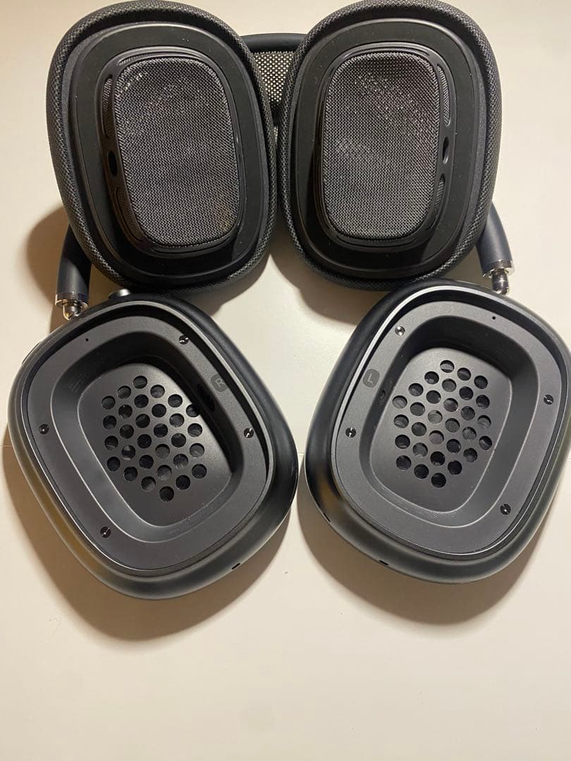 けけけApple AirPods Max スペースグレイ